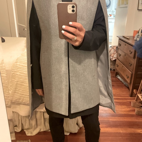 Cape Jacket - Picture 7 of 8